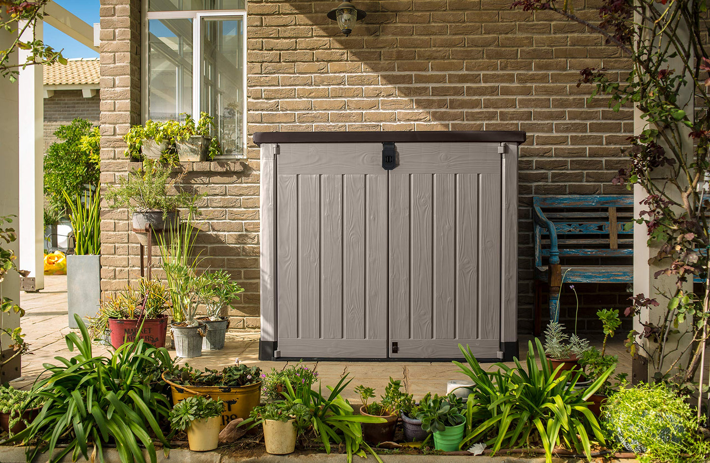 1200L Outdoor Garden Storage Shed with Lift-Up Lid & Double Doors